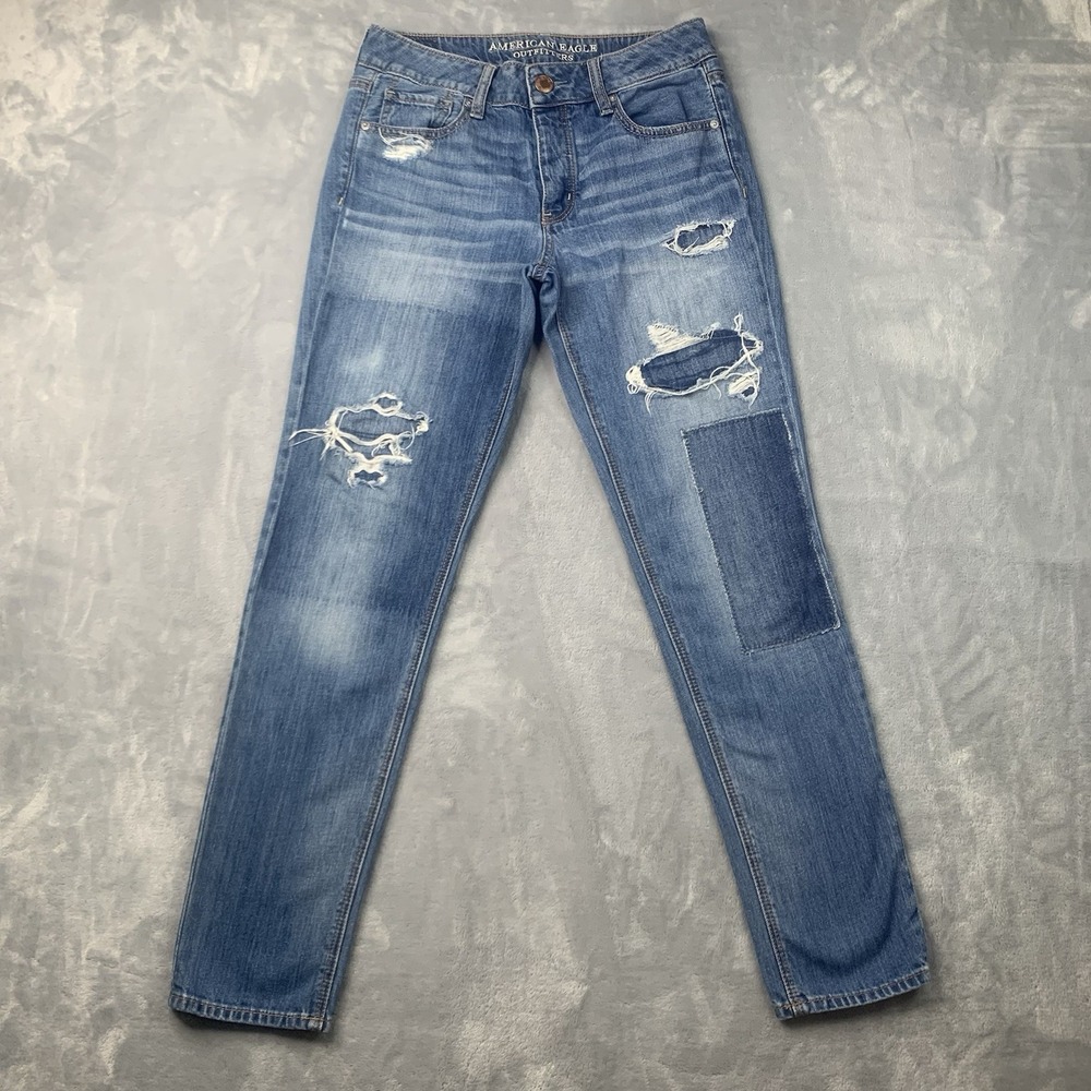 American Eagle Tomgirl Jeans Womens Size 0 Reg Blue Denim Distressed Button Fly